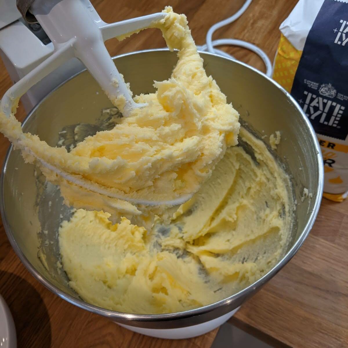 creaming butter and sugar kitchenaid attachment