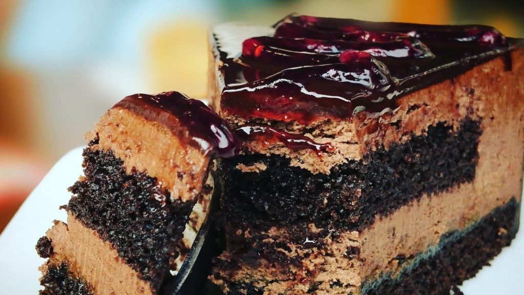 Sponge Cake Vs Cake What Is The Difference? The Great Bake